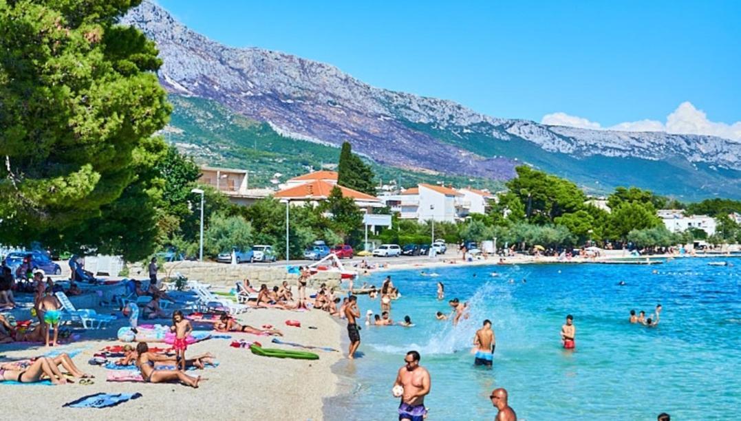 Apartman Karmen Kaštela 外观 照片